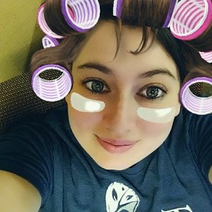 Meet your Posher, Christine